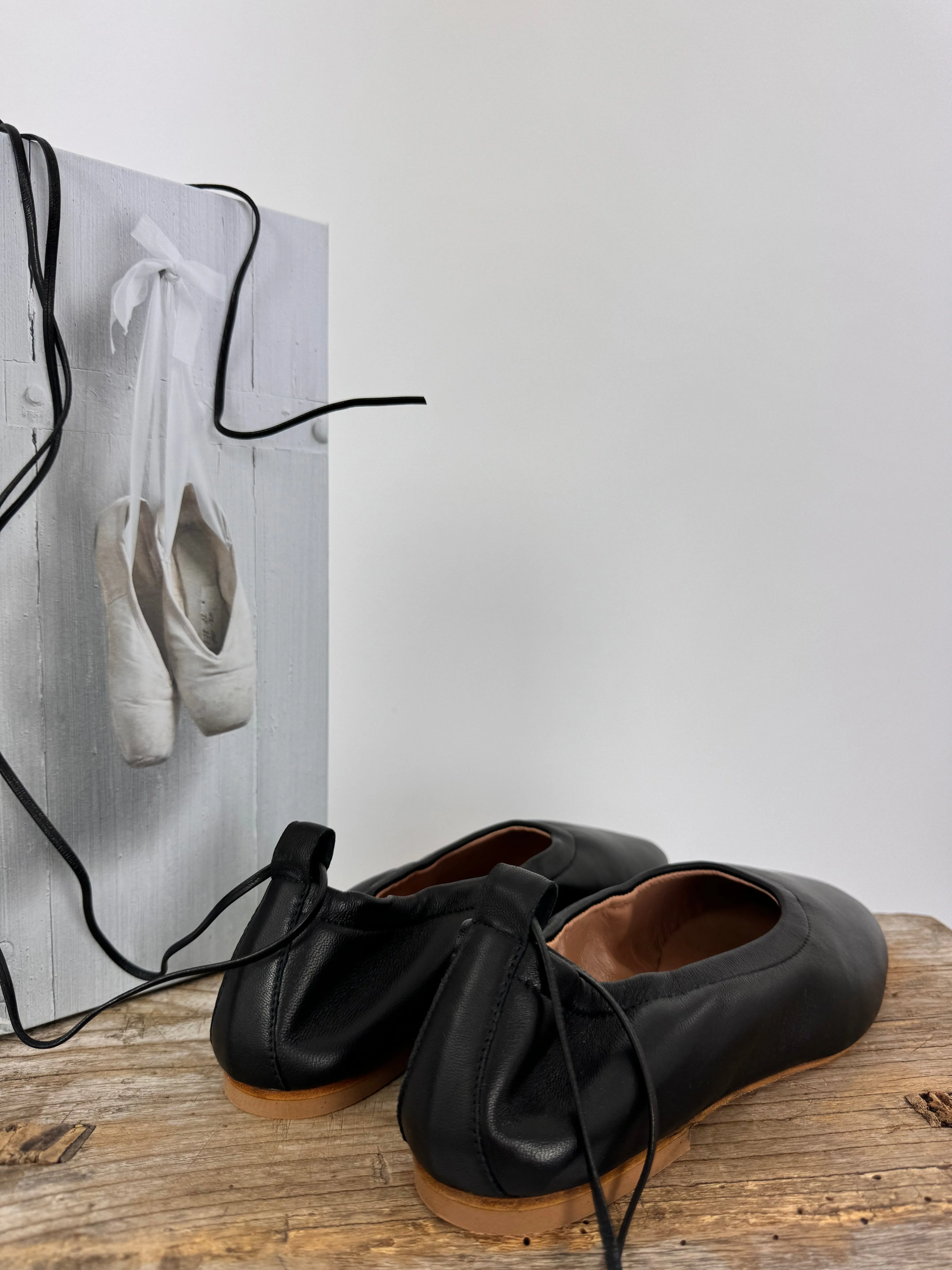 Anniel Francine Shoes Black