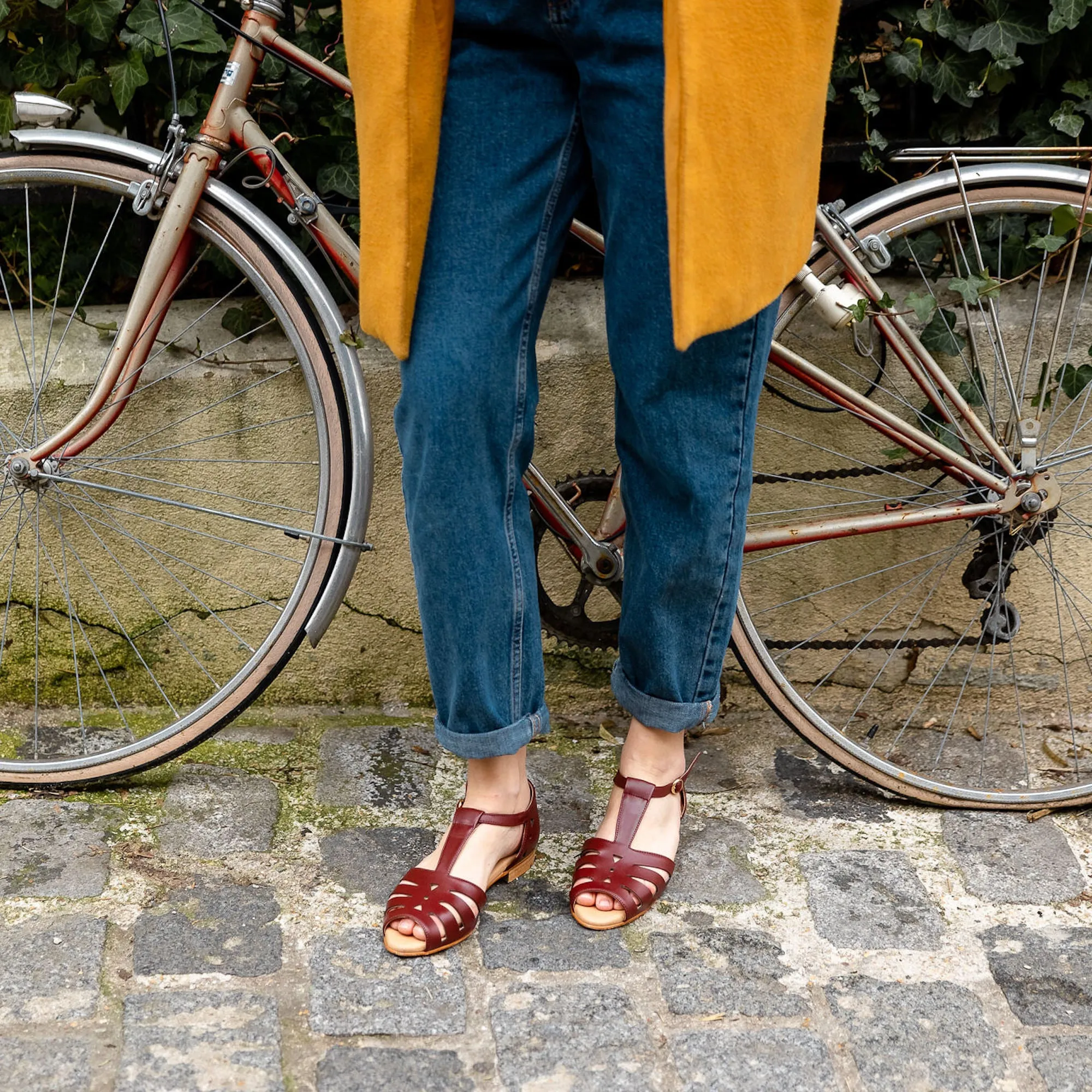 Édition Limitée 2 - Sandales Bordeaux Vegan