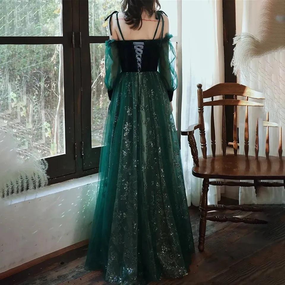 Feme dress, princess, princess, glamour, elegance, party dress, prom, graduation, fairytale, elegance, party dress, vintage