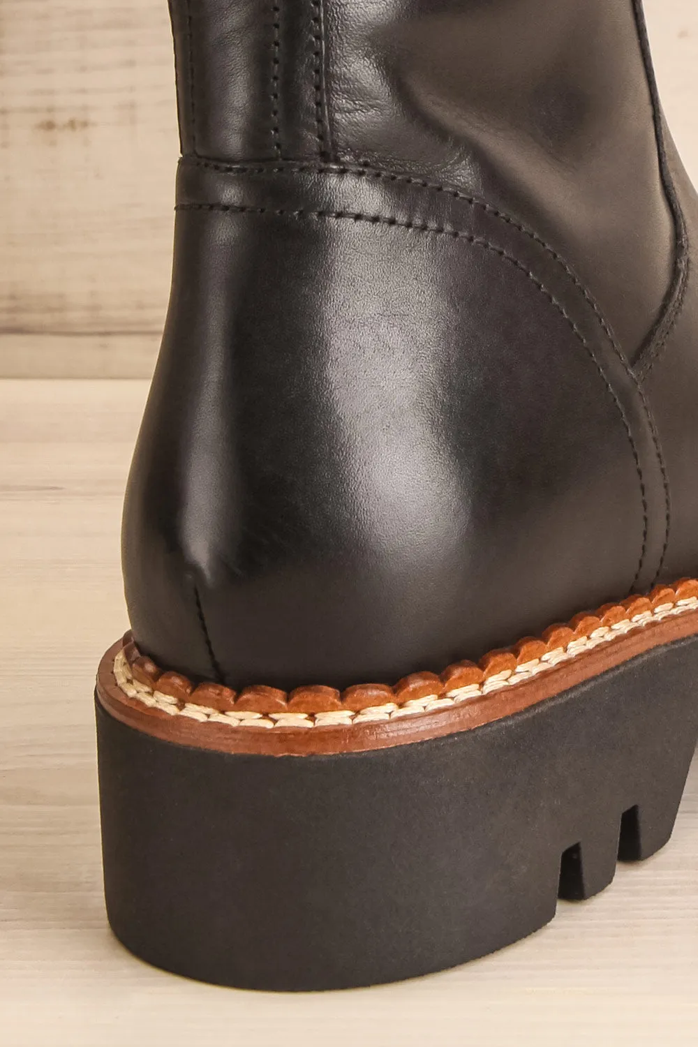Torio | Black Ankle Boots