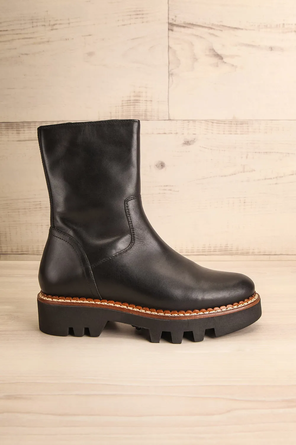 Torio | Black Ankle Boots